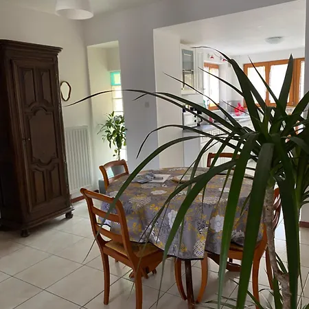 Lägenhet Les Acacias *