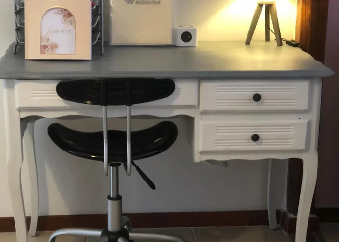 Les Acacias Lägenhet *